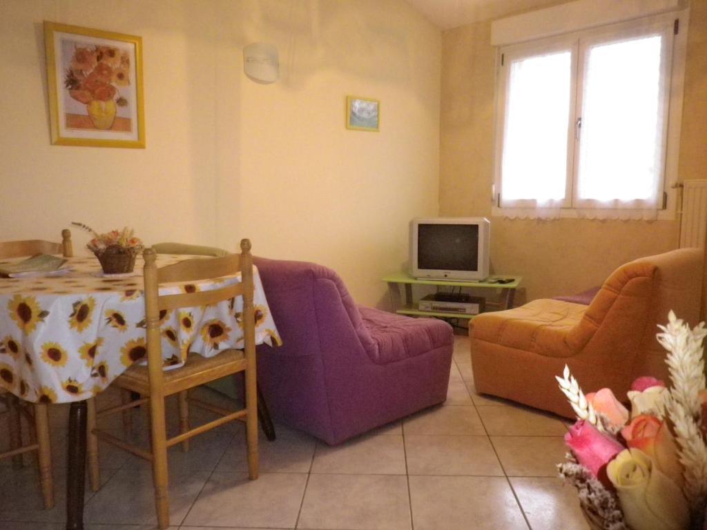Chambre D'Hotes La Ferme Du Vallon Moirey Стая снимка