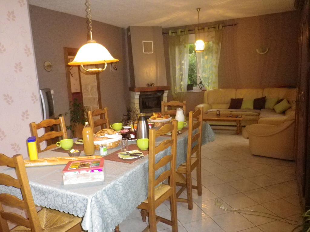 Chambre D'Hotes La Ferme Du Vallon Moirey Екстериор снимка